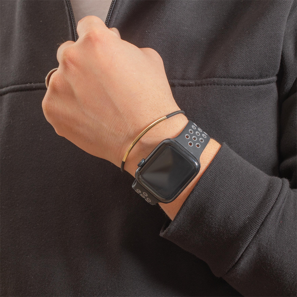 Gold Bar Rubber Bracelet