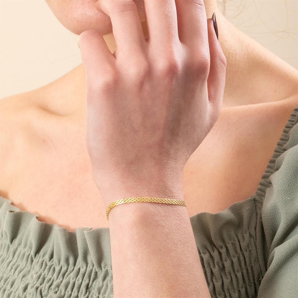 Gold Bismarck Curb Chain Bracelet