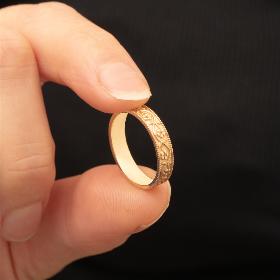 Gold Floral Vine Milgrain Band