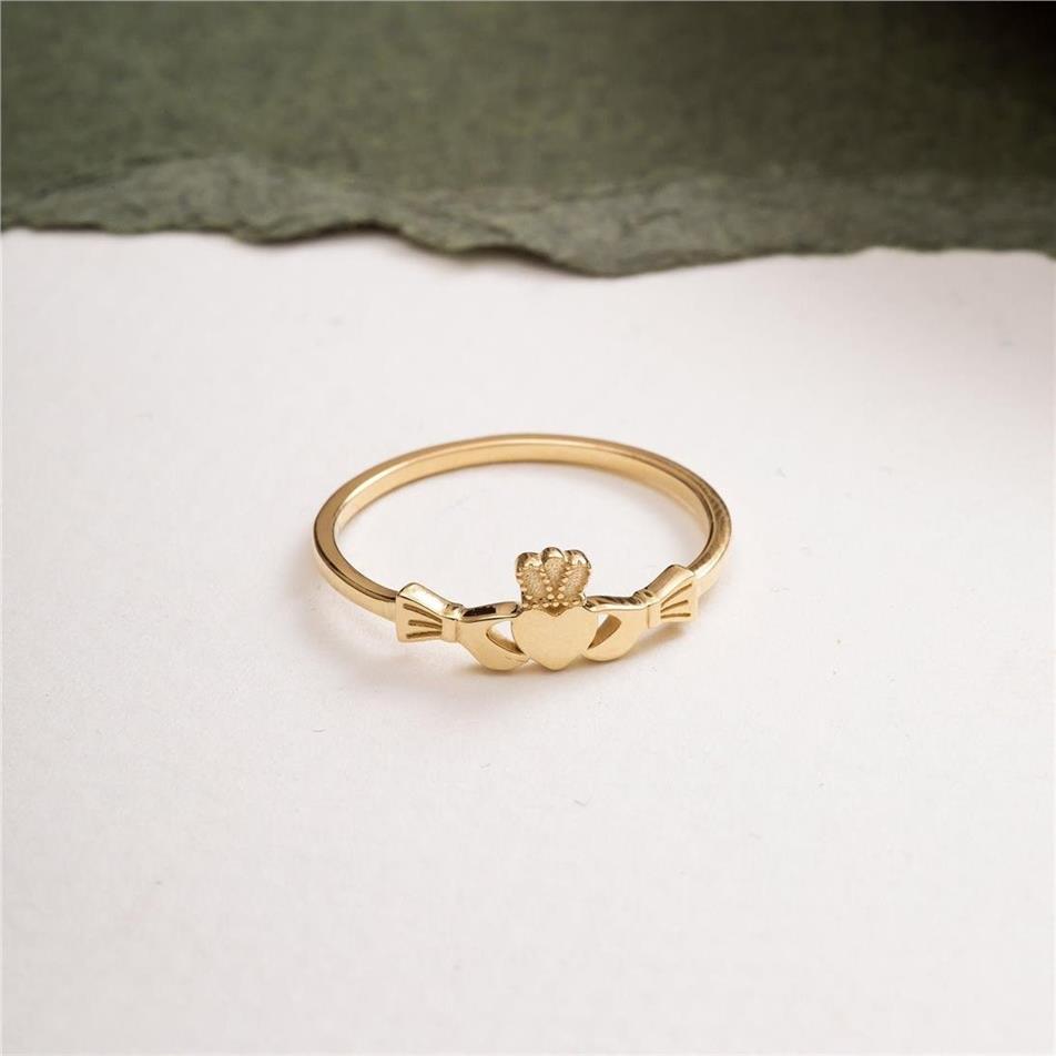  Solid Gold Celtic Claddagh Ring