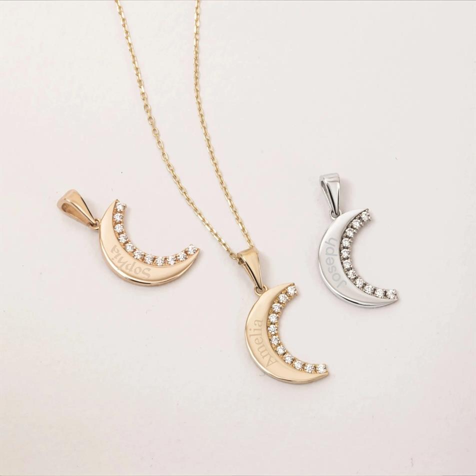 Gold Crescent Moon Pendant Necklace