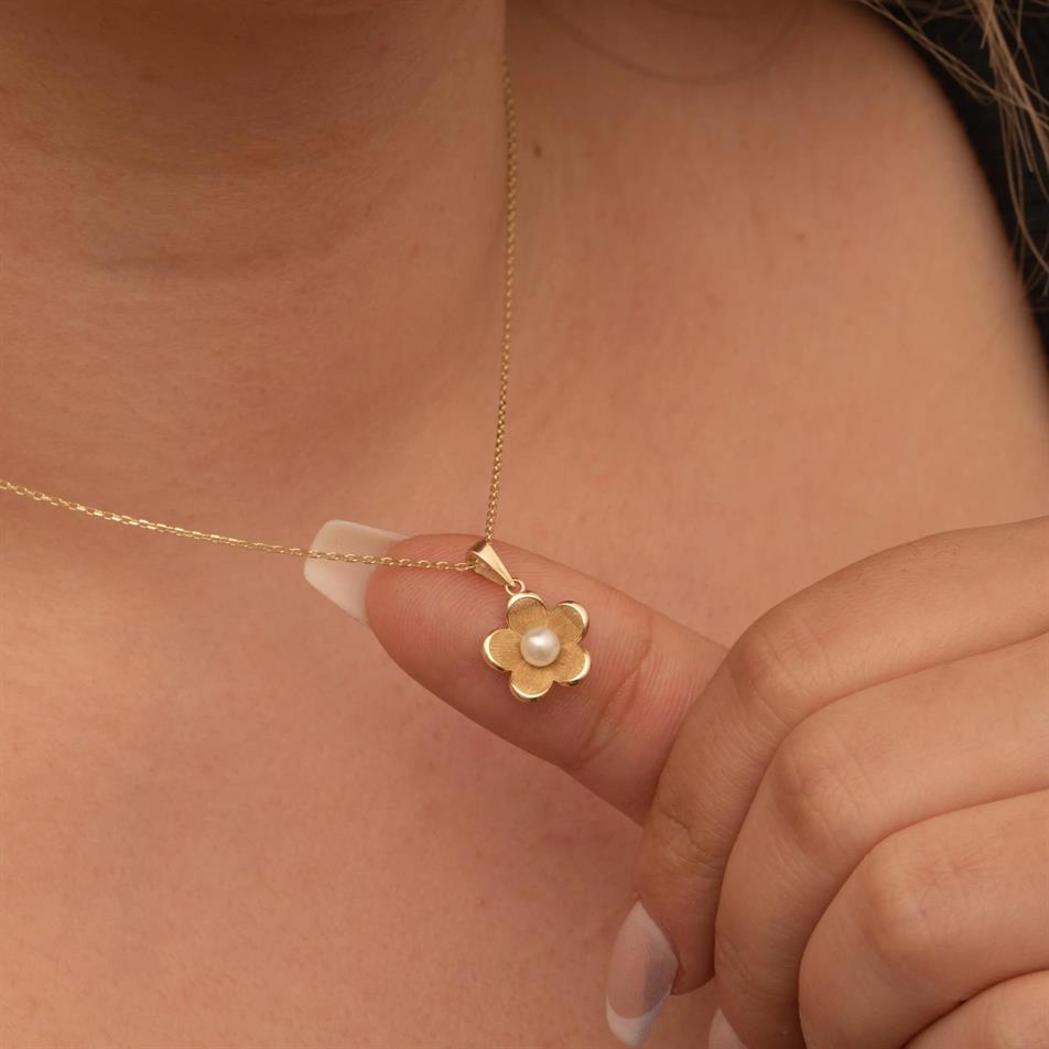 Gold Pearl Flower Necklace