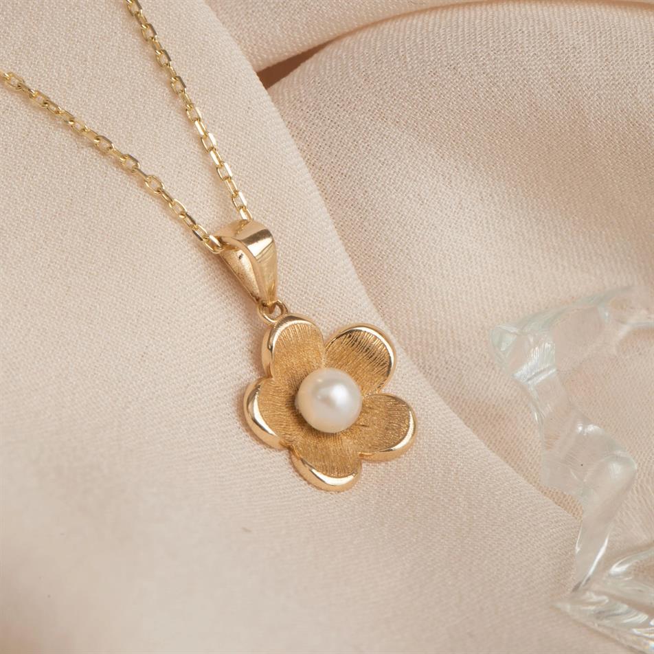 Gold Pearl Flower Necklace
