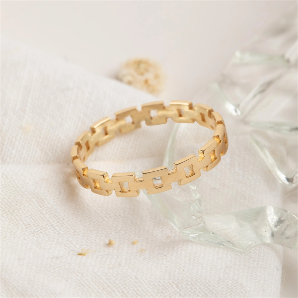 Gold Square Link Ring