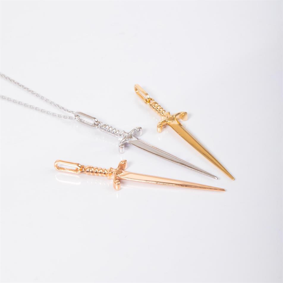 Altın Kılıç Kolye