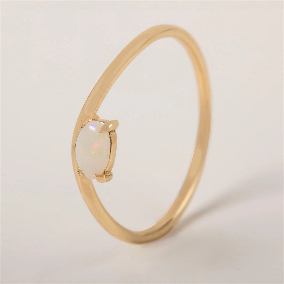 Gold Oval Opal Ring
