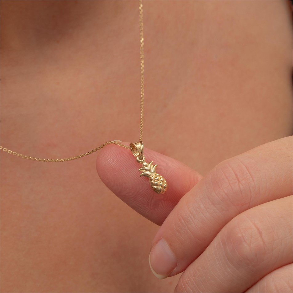 Pineapple Solid Gold Necklace