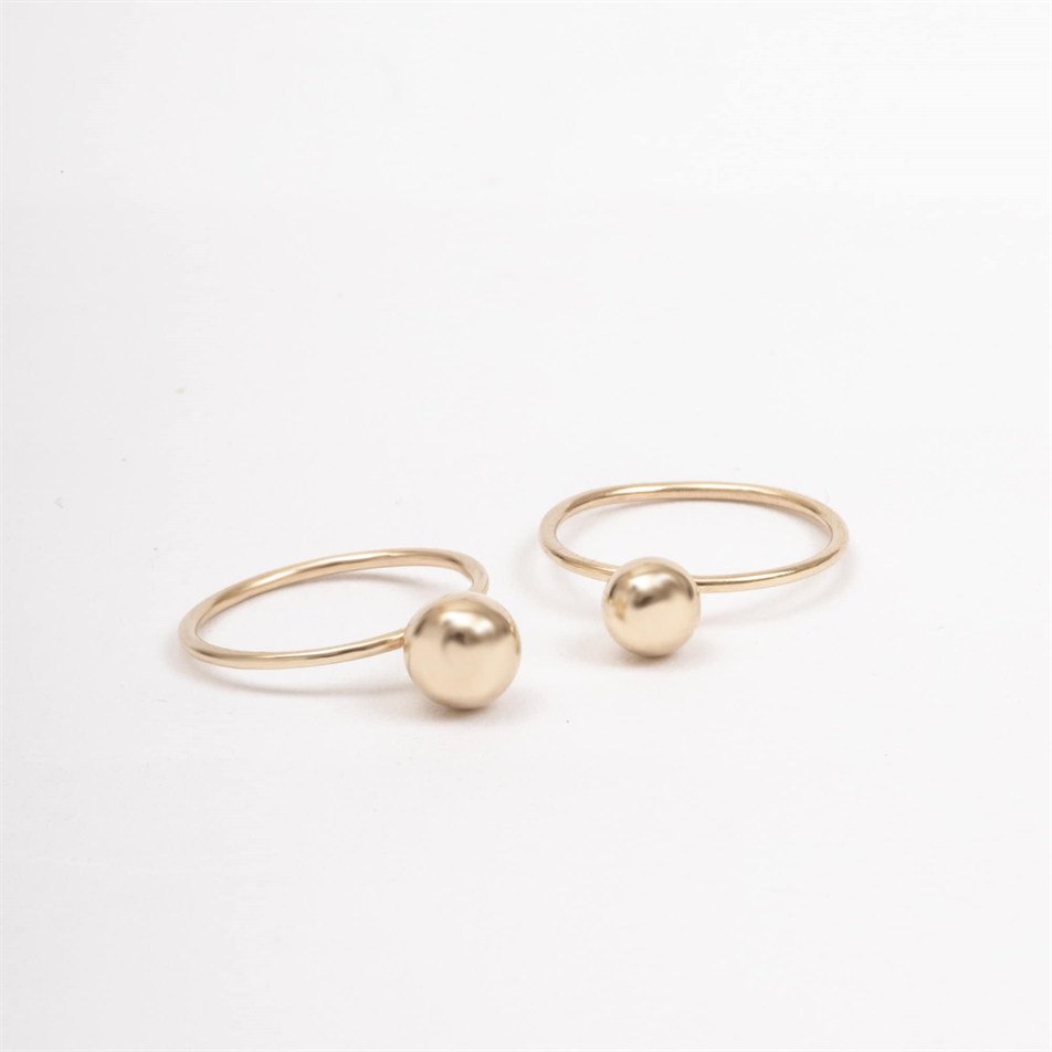 Altın Top Figürlü Yüzük