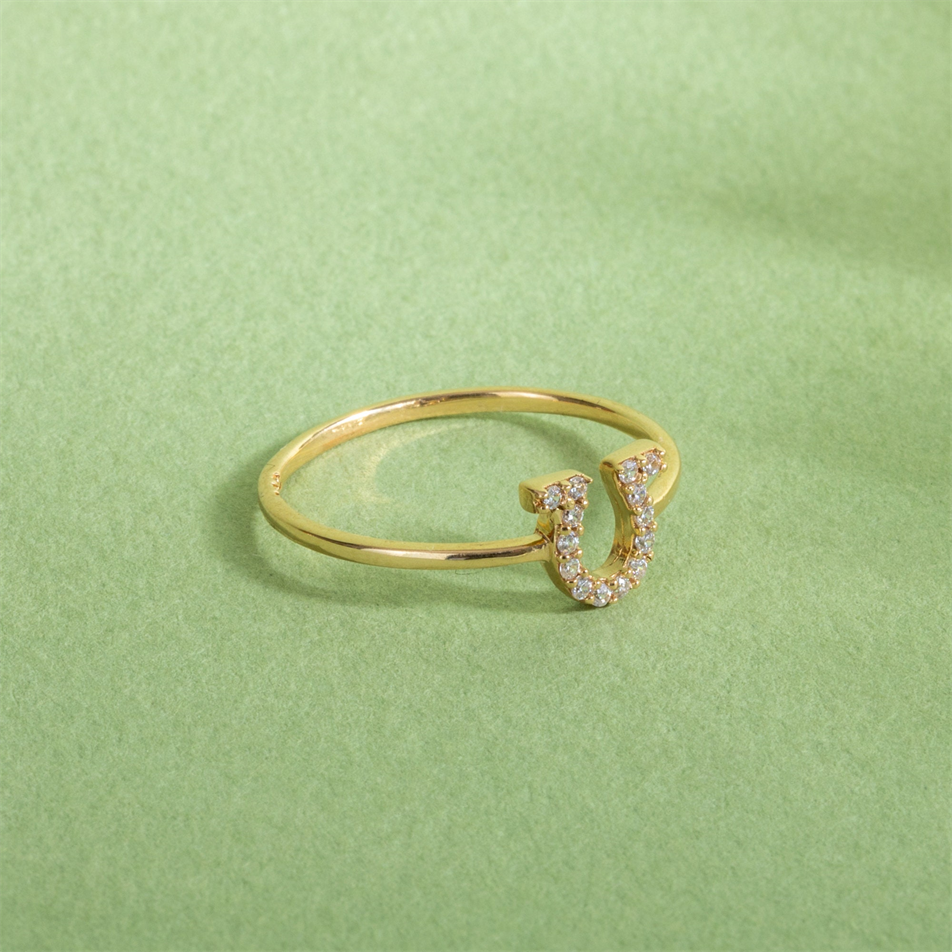 Altın At Nalı CZ Taşlı Yüzük