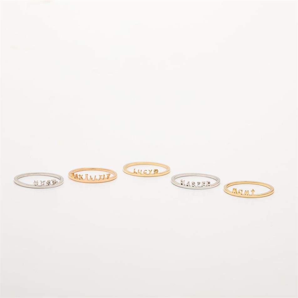 Altın İsimli Minimal Yüzük