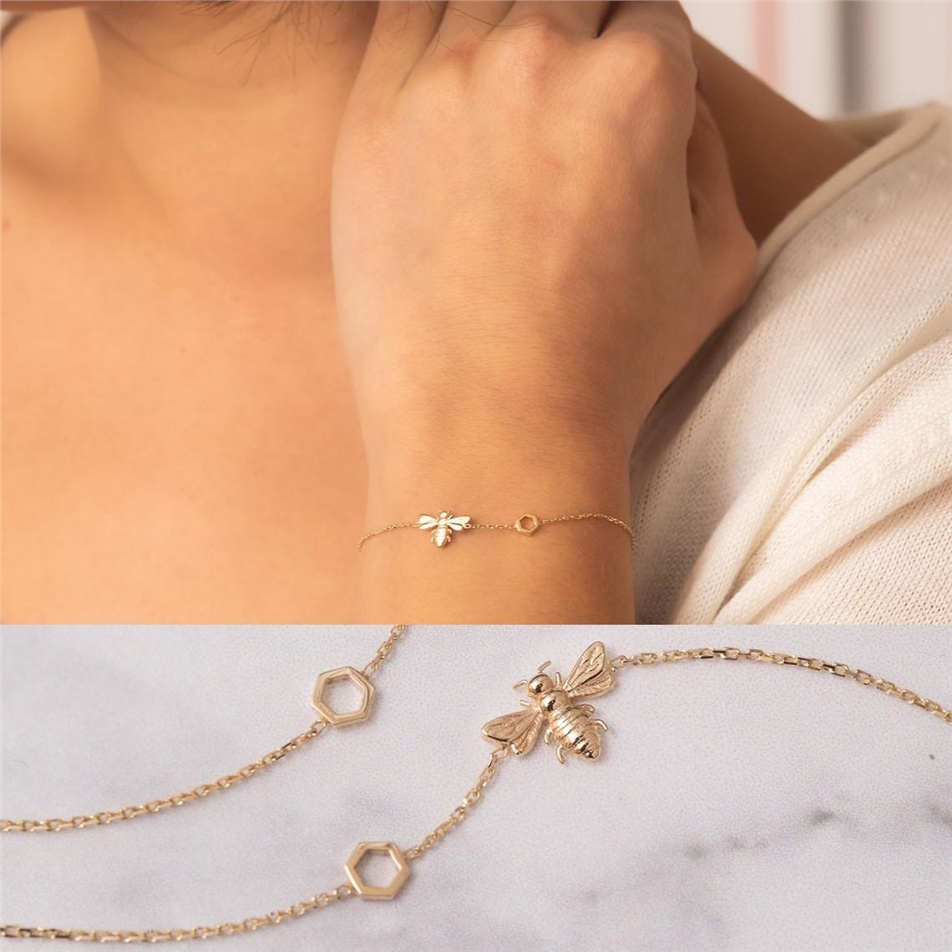 Solid Gold Bee Bracelet With Single Honeycomb