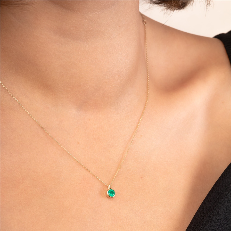 Solid Gold Round Emerald Necklace