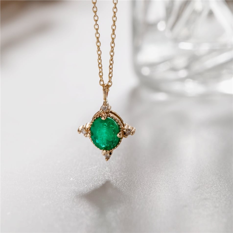 Solid Gold Round Cut Emerald Necklace