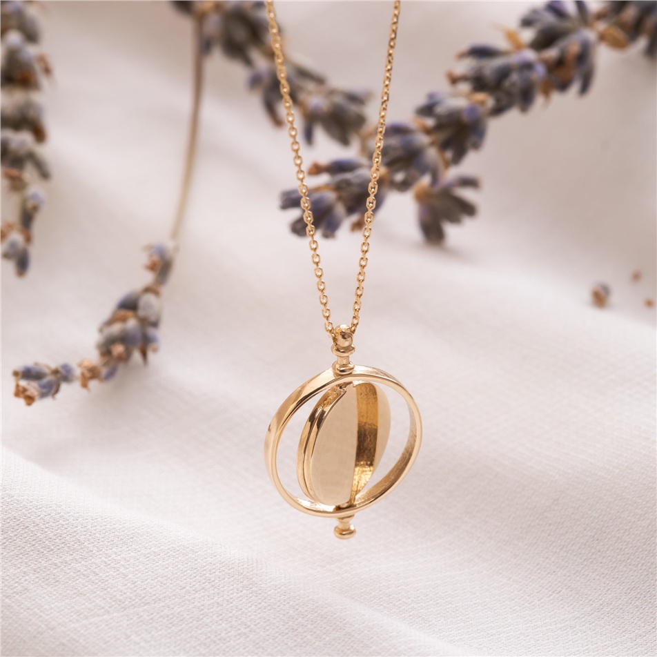 Solid Gold Engrave Spinning Disk Necklace