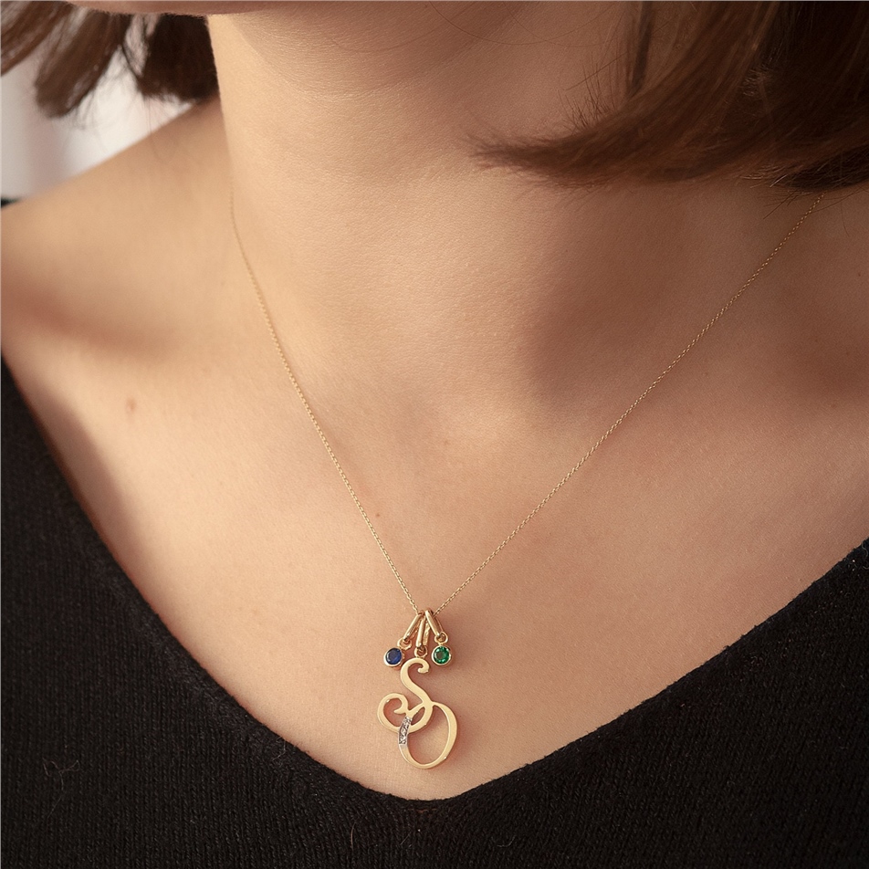 Altın Taşlı Monogram Kolye