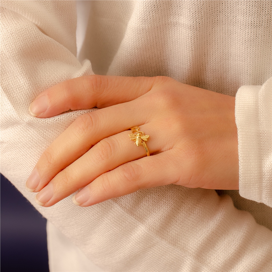 Solid Gold Honeycomb, Bee Ring