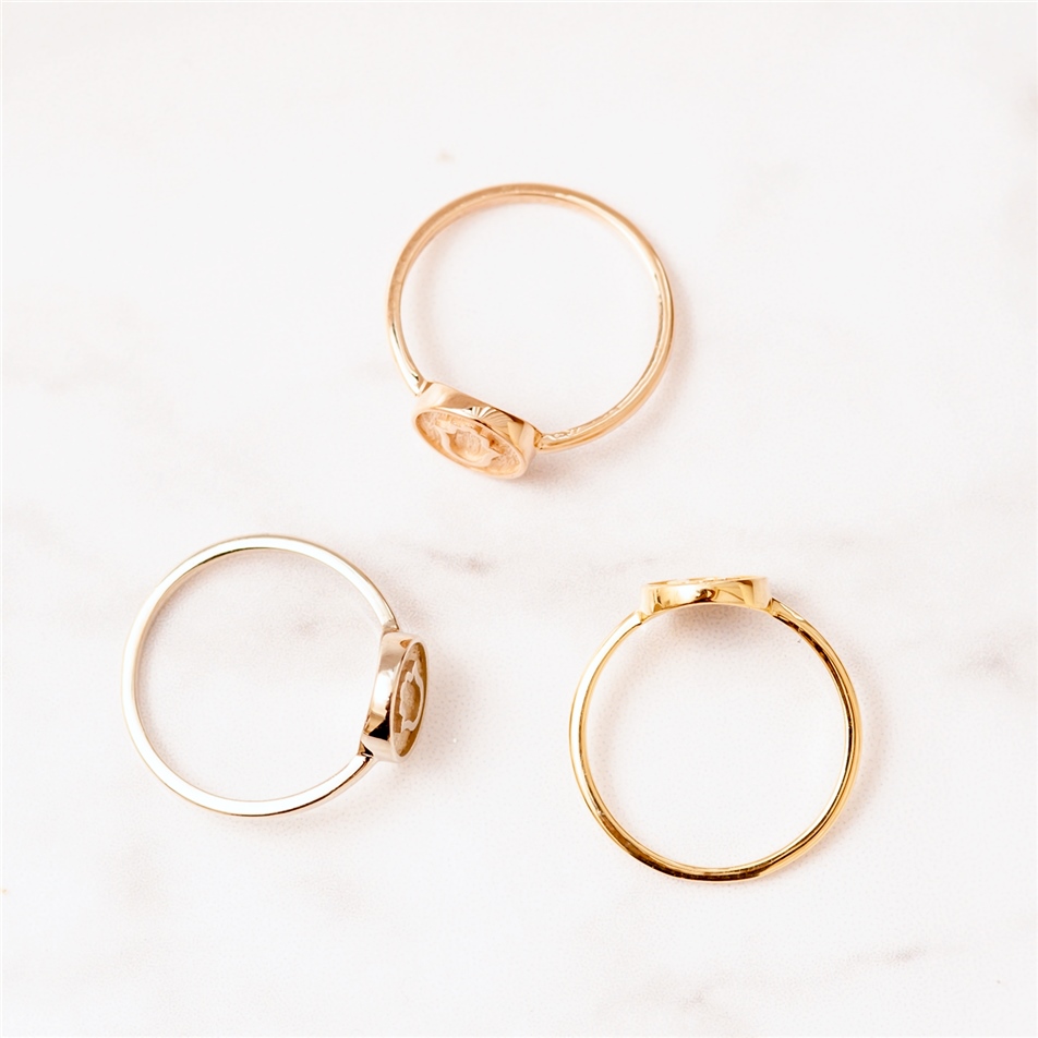 Solid Gold Fancy Hamsa Ring