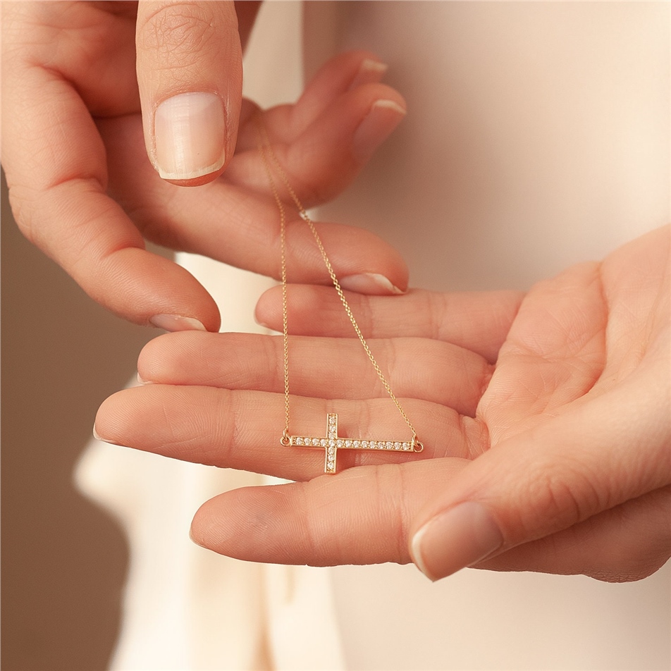 Dainty Cross Necklace
