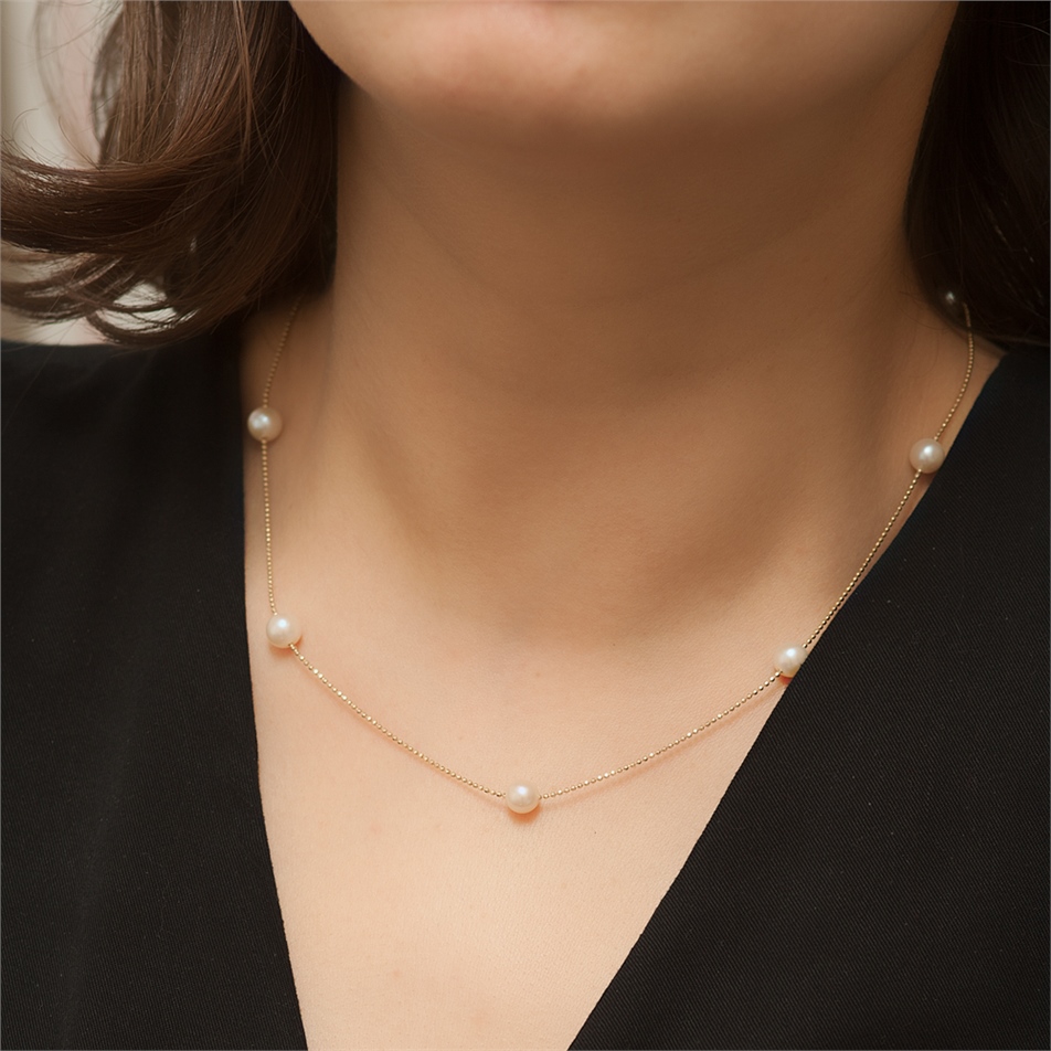 Solid Gold String Pearl Necklace
