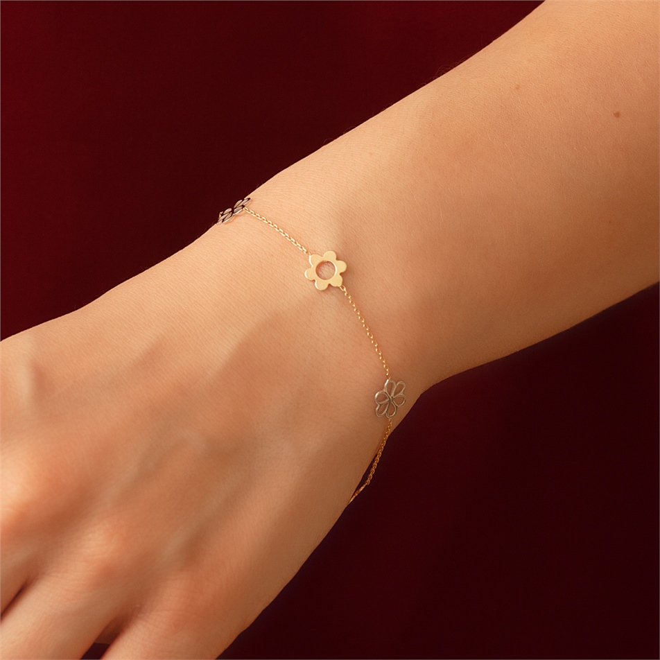 Solid Gold Daisy Bracelet