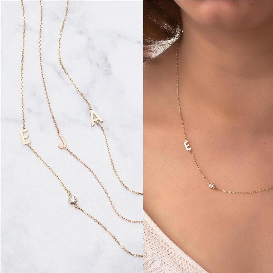 0.09 Karat Pırlantalı Harf Kolye