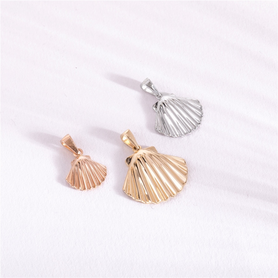 Solid Gold Sea Shell Necklace
