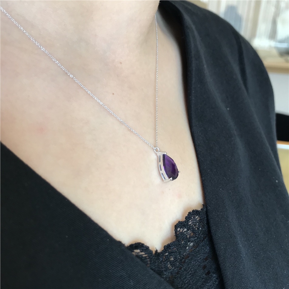 Solid Gold Drop Amethyst Necklace