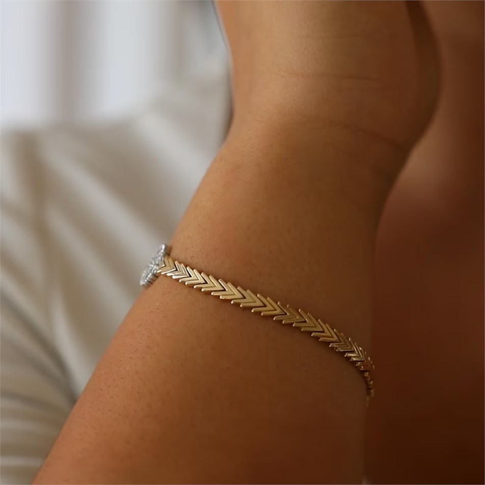 Baguette CZ Medallion Chevron Solid Gold Bracelet 
