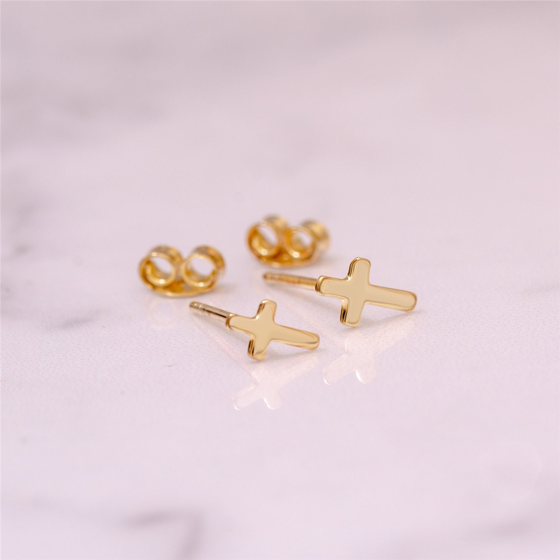 Mens gold cross stud earrings deals
