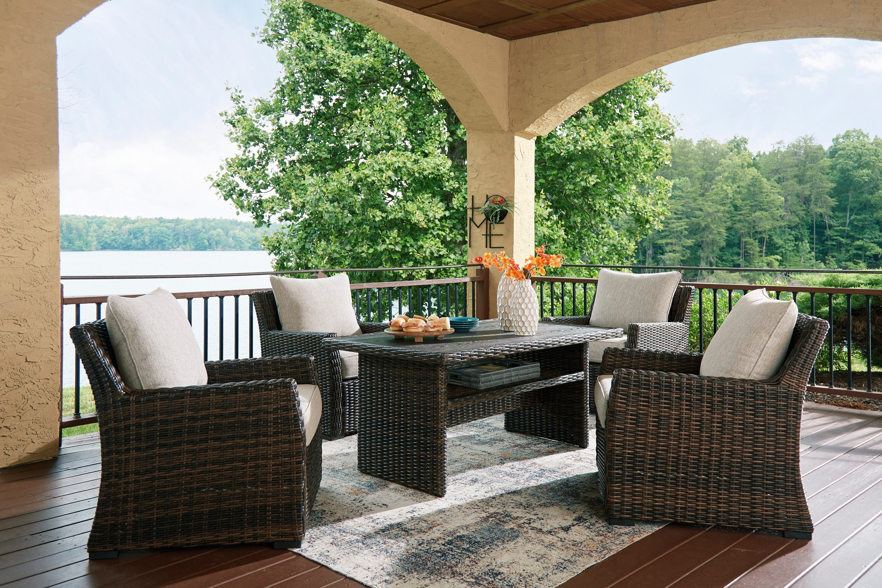 Brook Ranch Dış Mekan Masası