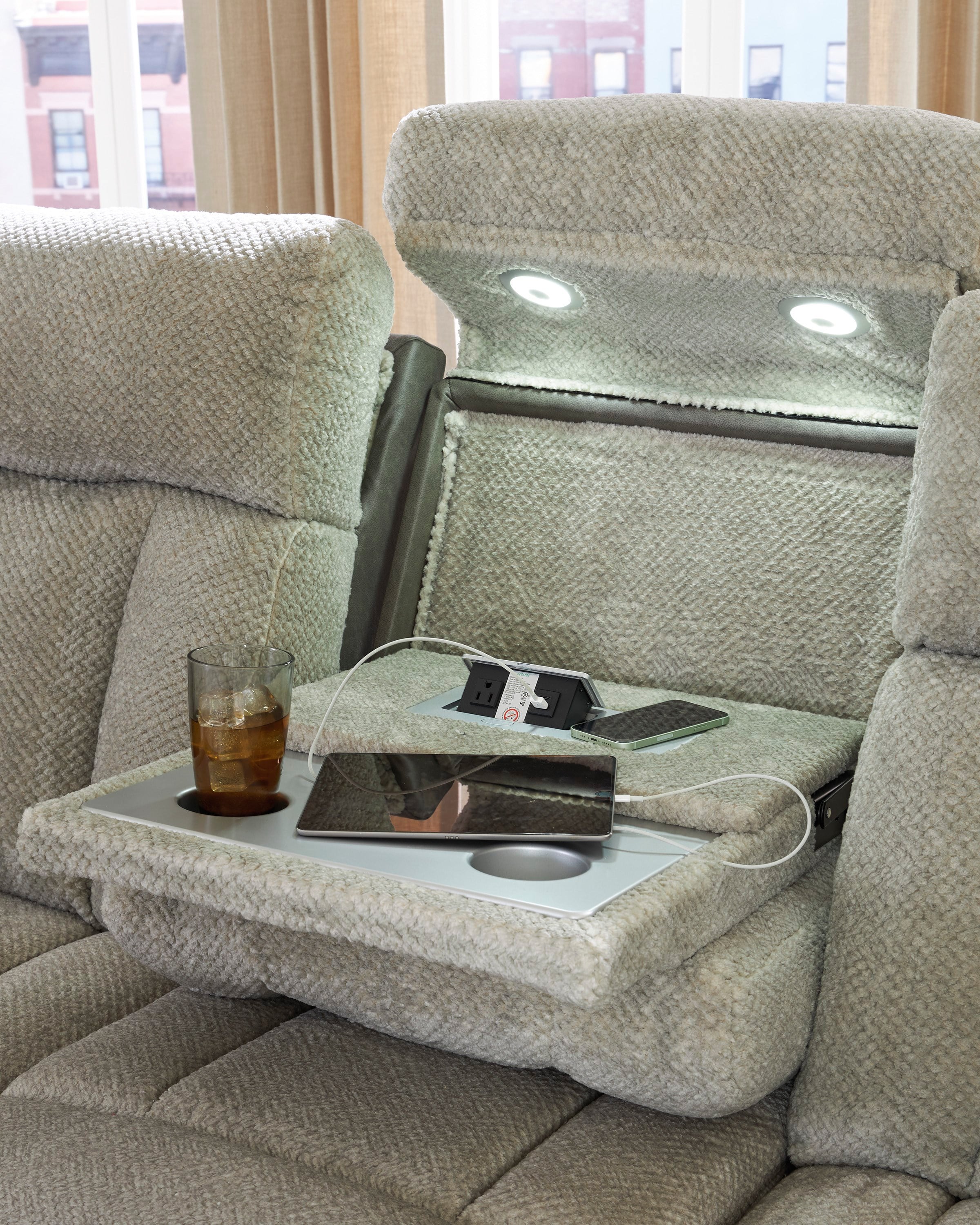 Stately Zero Wall Elektrikli Mekanizmalı Koltuk Takımı (3+2+1)