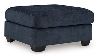 Aviemore Oversized Puf
