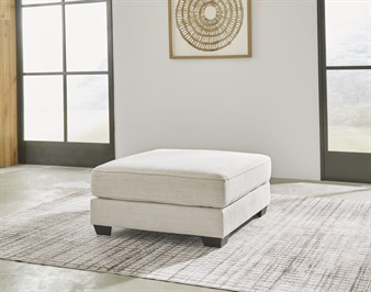 Lerenza Oversized Puf