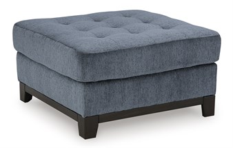Maxon Place Oversized Puf