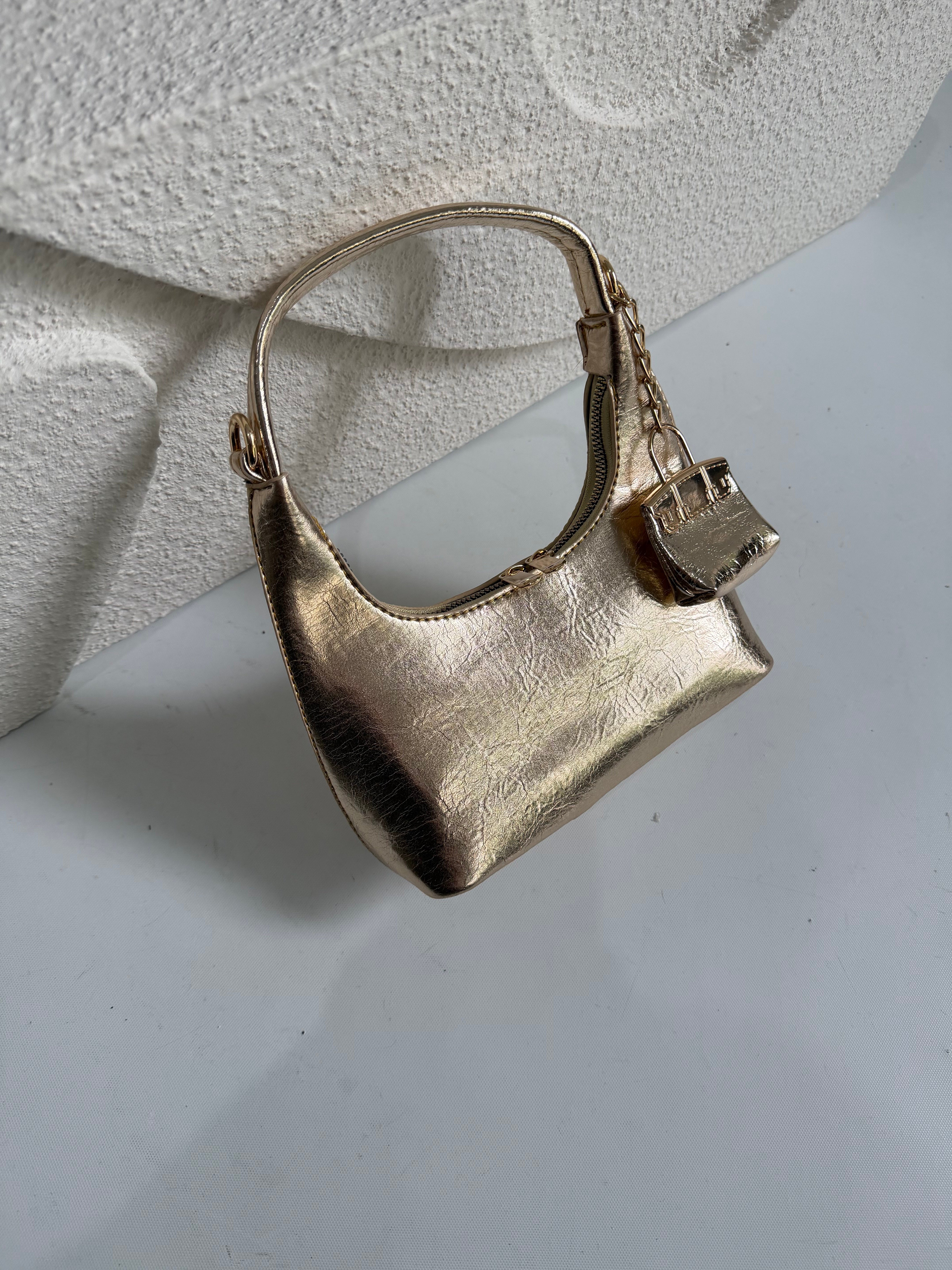 İsabella Model El Ve Kadın Omuz Çantası Gold