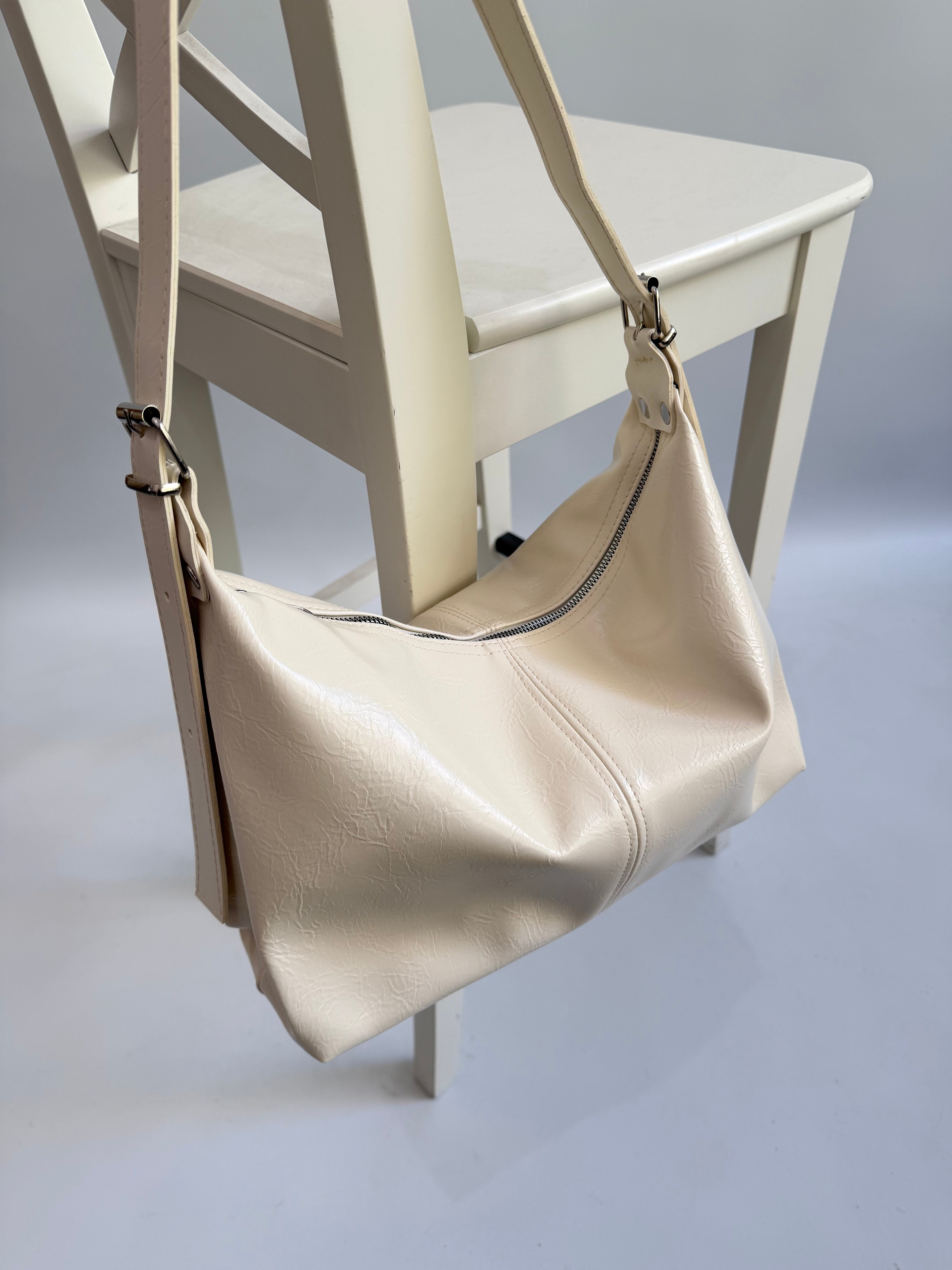 Lola Model El Ve Kadın Omuz Çantası Krem