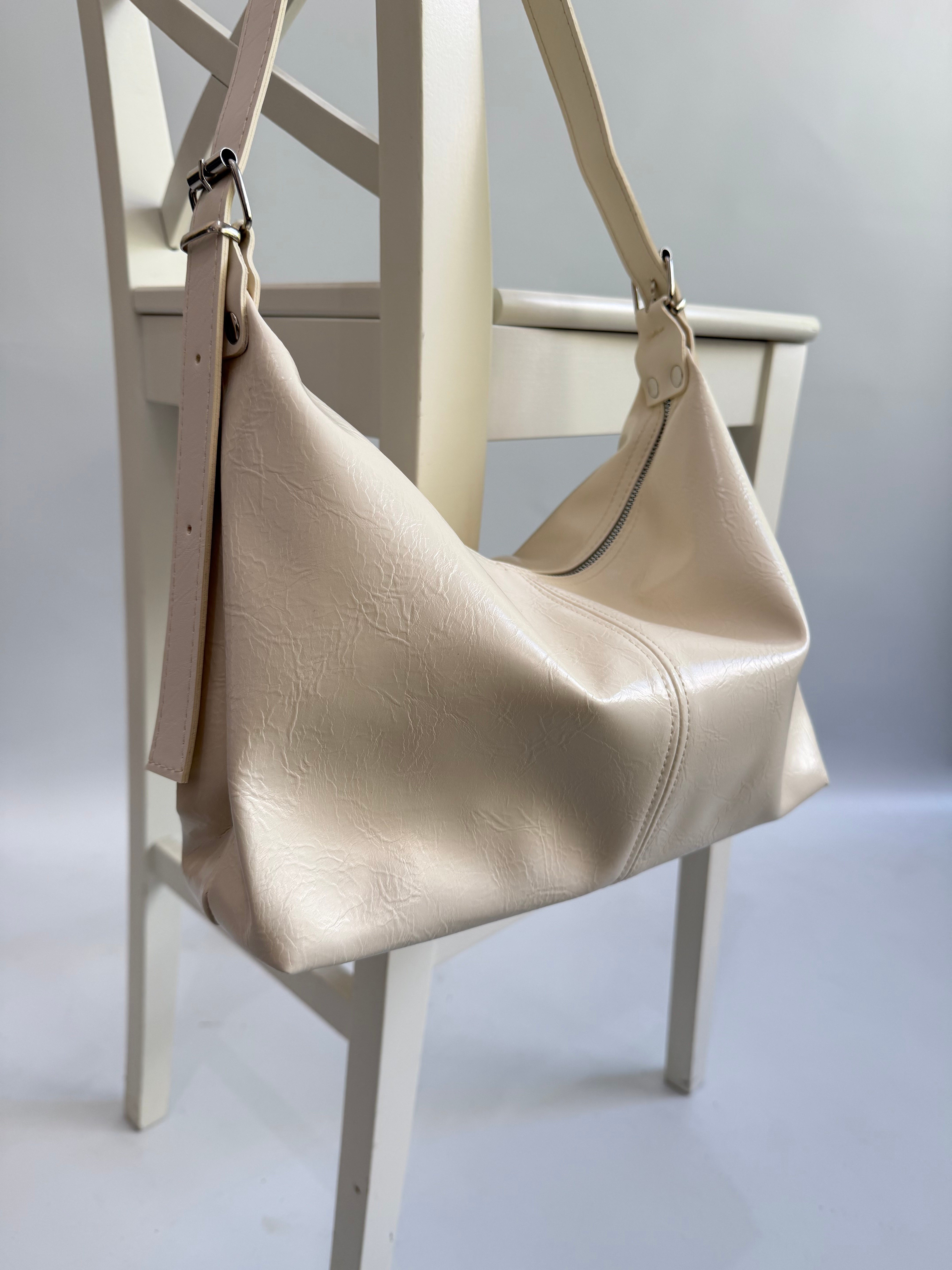 Lola Model El Ve Kadın Omuz Çantası Krem
