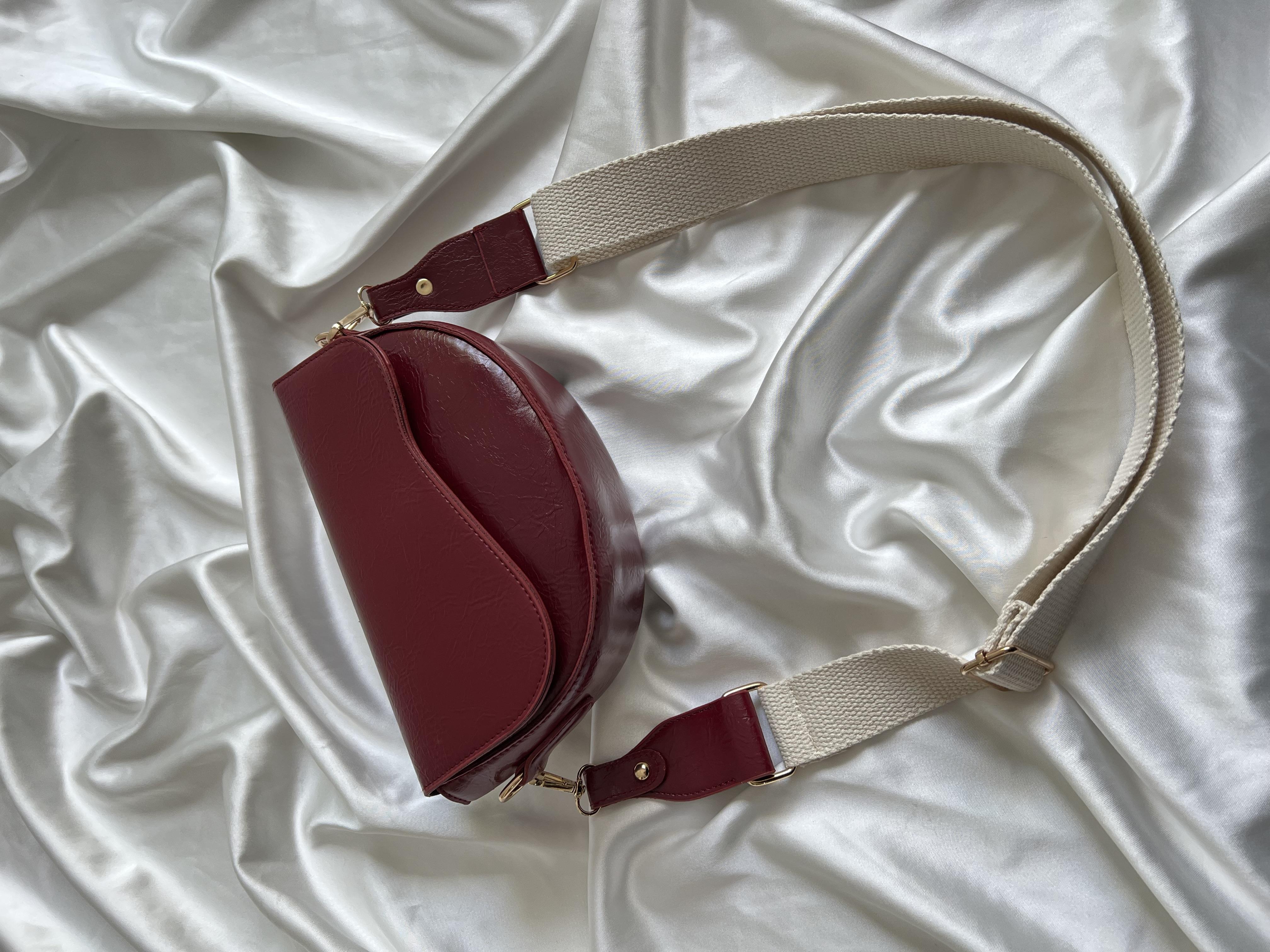 Oval Model El Ve Kadın Omuz Çantası Bordo