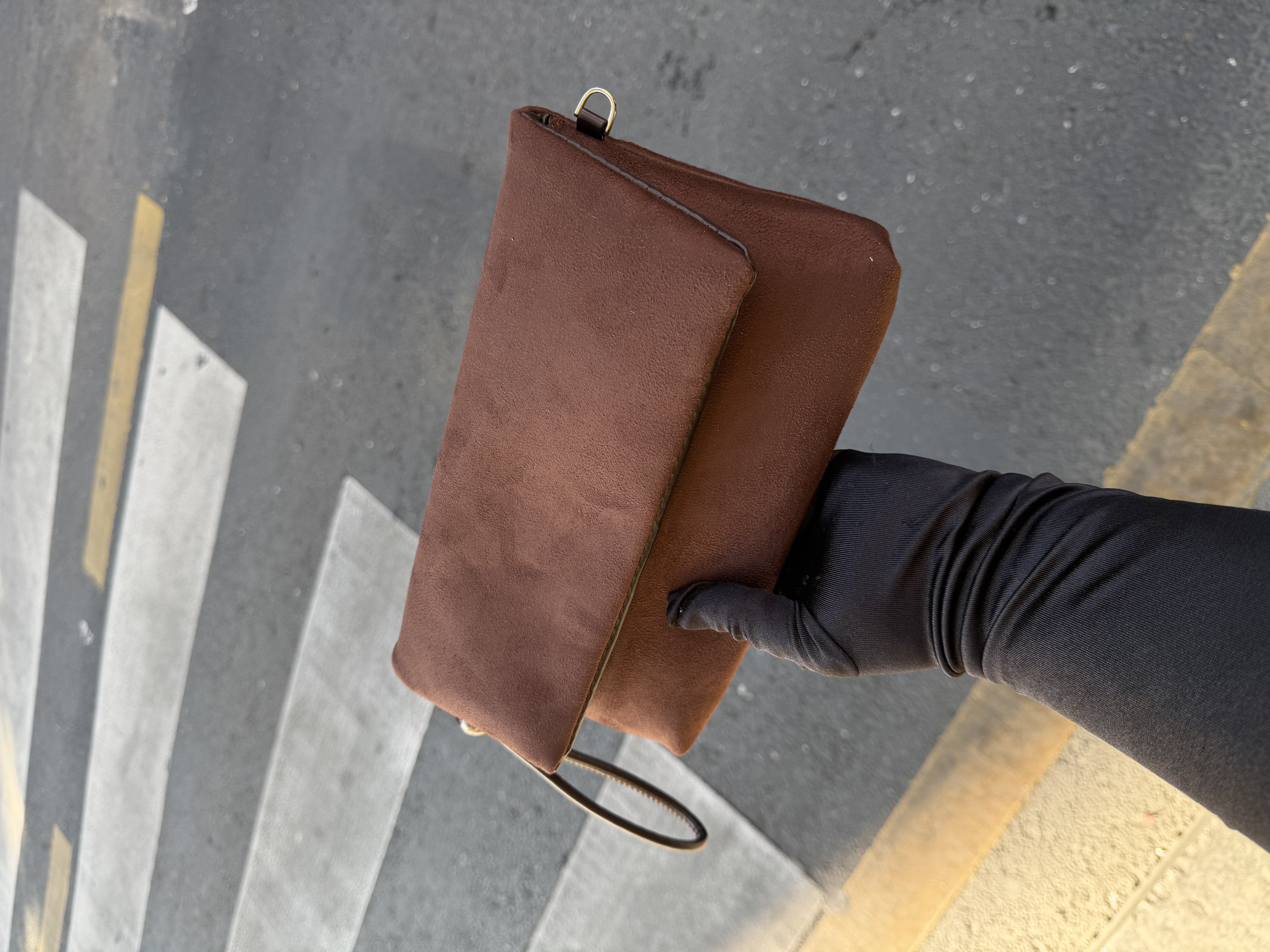 Sade Model Clutch Çanta , Portföy Çanta , El Çantası  Süet Acı Kahve