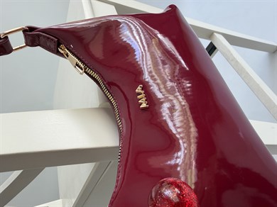 Rugan Baget Model Kadın El ve Omuz Çantası Bordo Cherry Red ( Kiraz Hediyeli )
