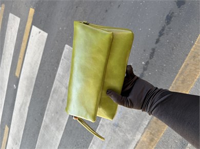 Sade Model Clutch Çanta , Portföy Çanta , El Çantası  Yeşil