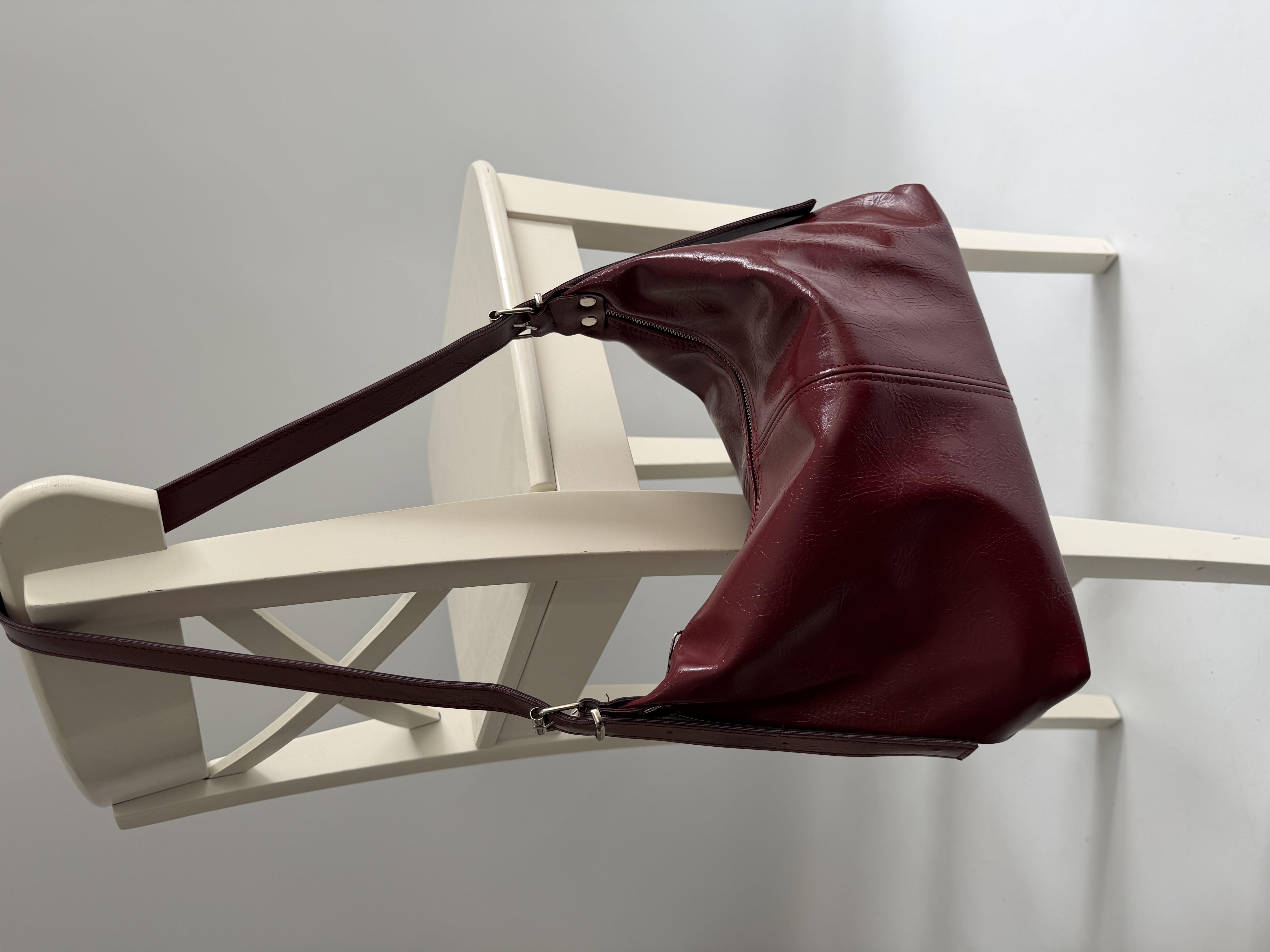 Lola Model El Ve Kadın Omuz Çantası Bordo