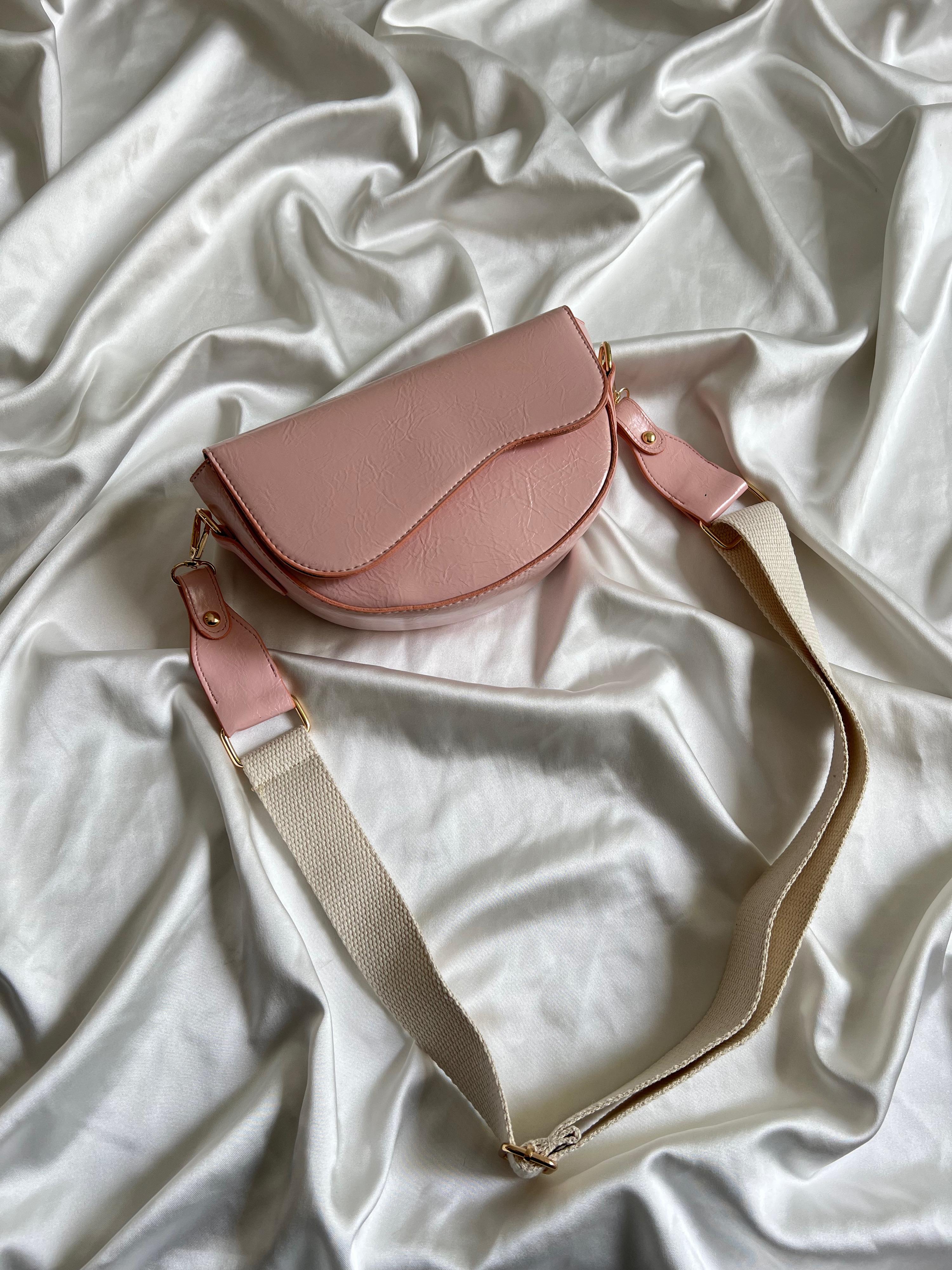 Oval Model El Ve Kadın Omuz Çantası Pembe