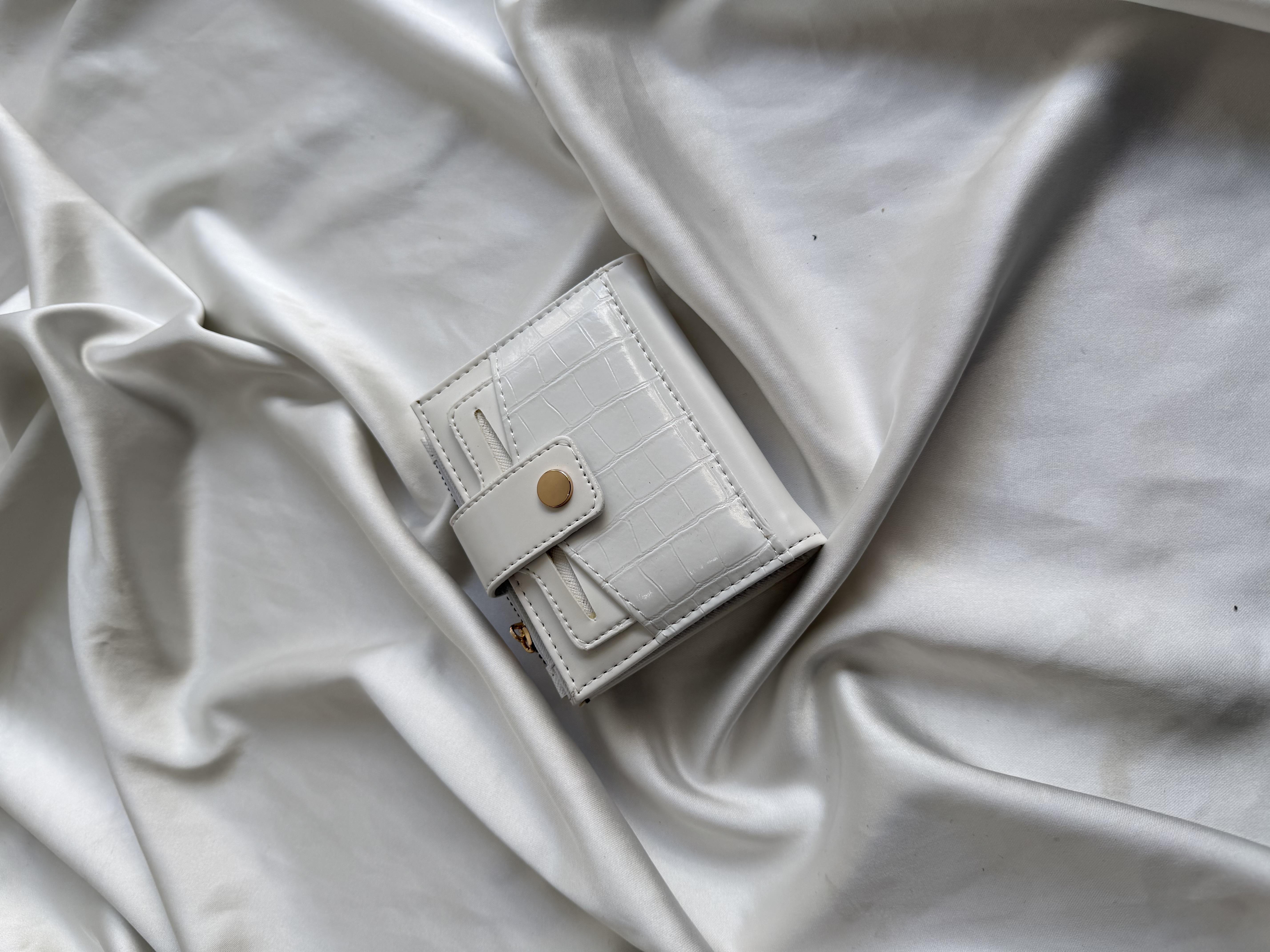 Wallet Model Cüzdan 1 Beyaz