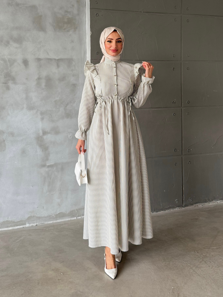 Gofre Fırfırlı Elbiise Siyah 