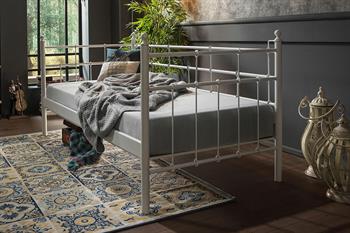 Unimet Lalas Daybed Tek Kişilik Beyaz Metal Karyola