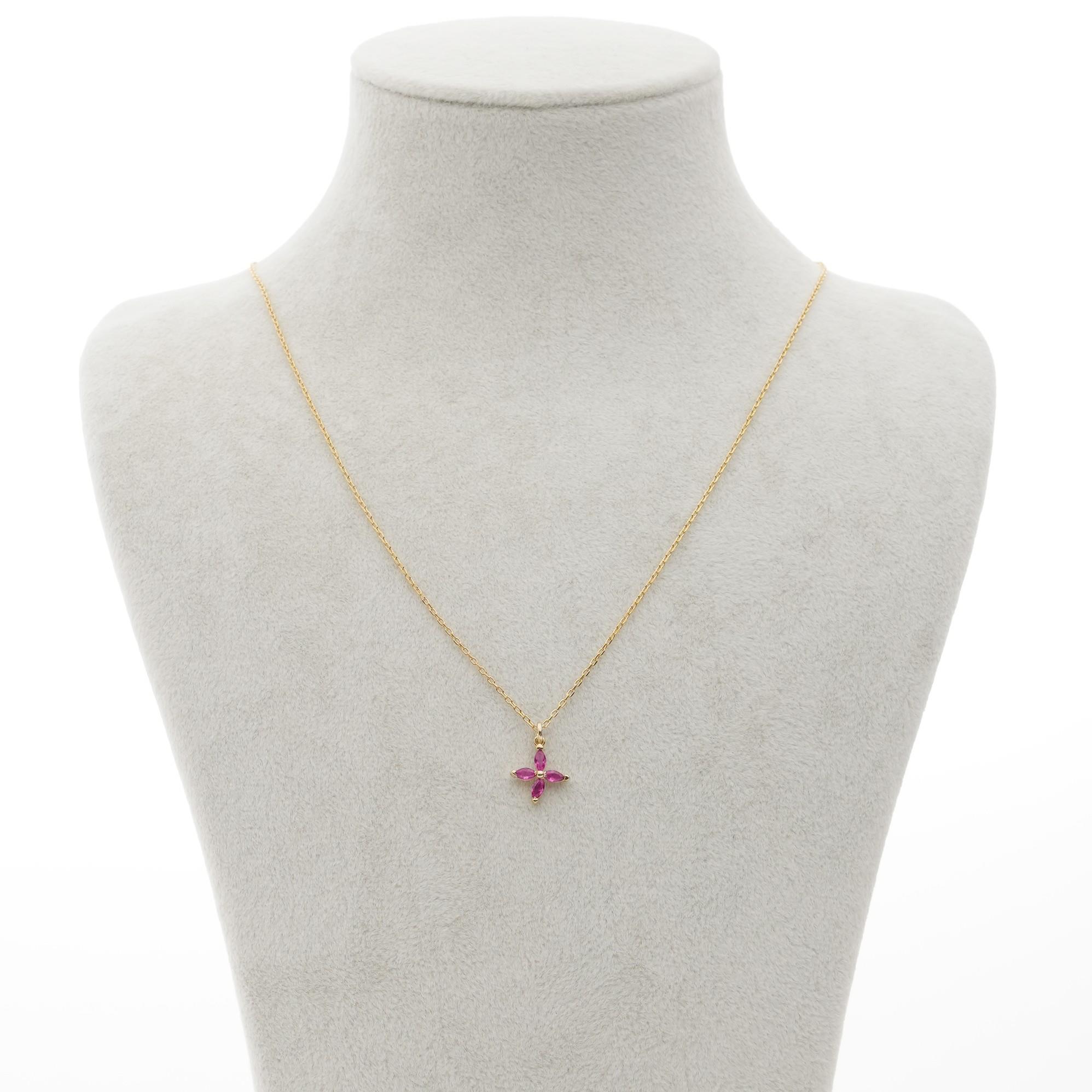 Gold Pembe Çiçek Gümüş Kolye