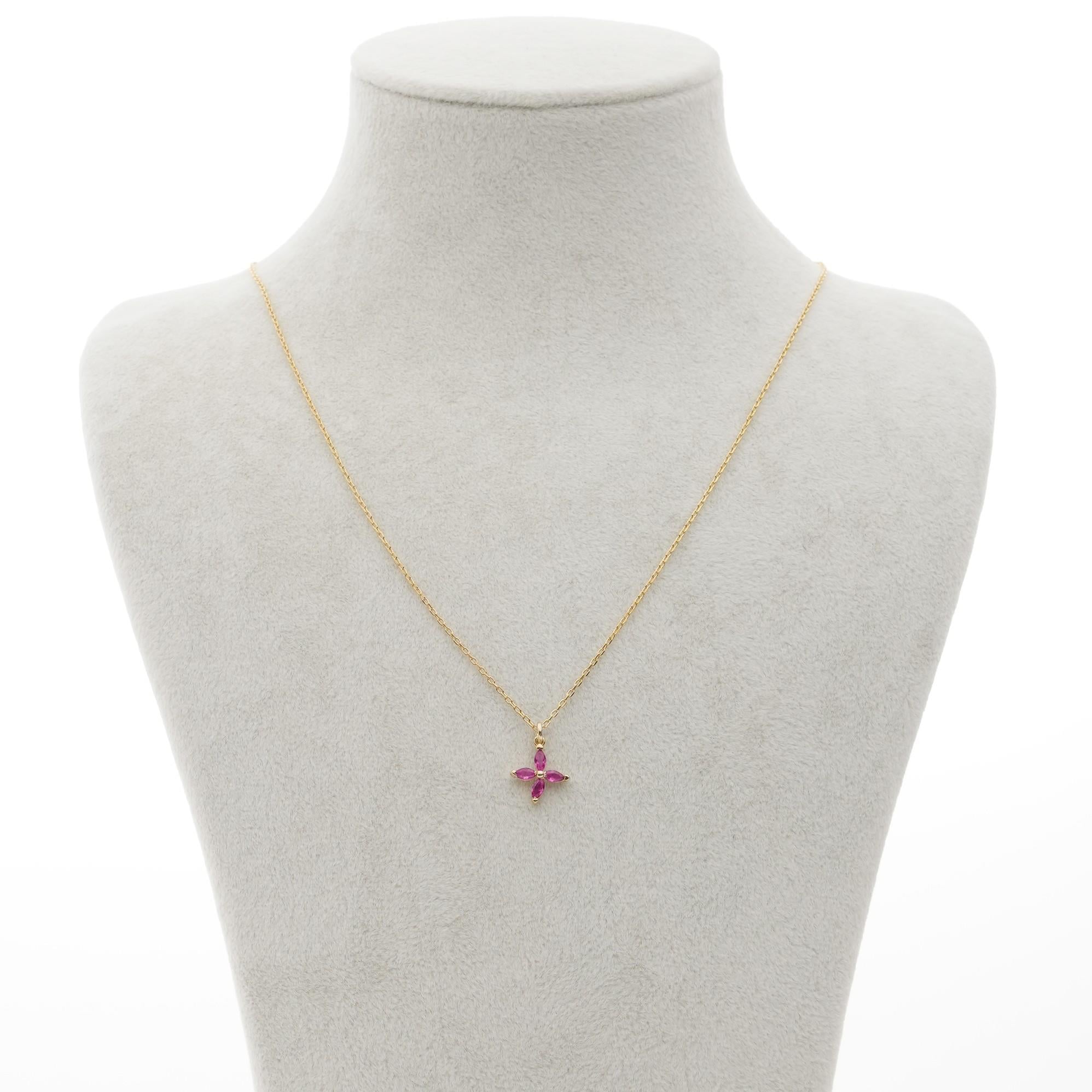 Gold Pembe Çiçek Gümüş Kolye
