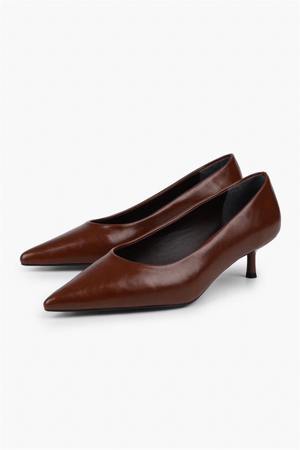Kadın Caren Karamel Cilt Kısa Topuklu Stiletto