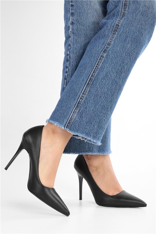 Kadın Deyna Siyah Cilt Klasik Topuklu Stiletto